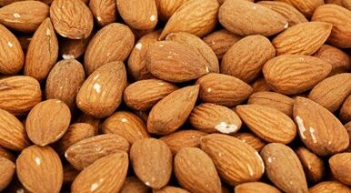 The benefits and use of almonds for male potency