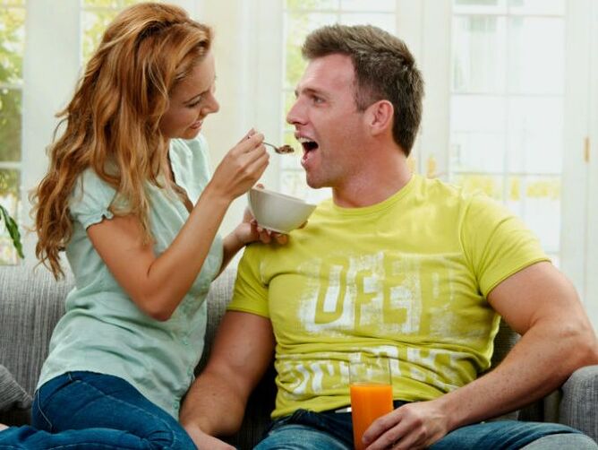 Proper nutrition is the key to a man’s health, including sexual health.